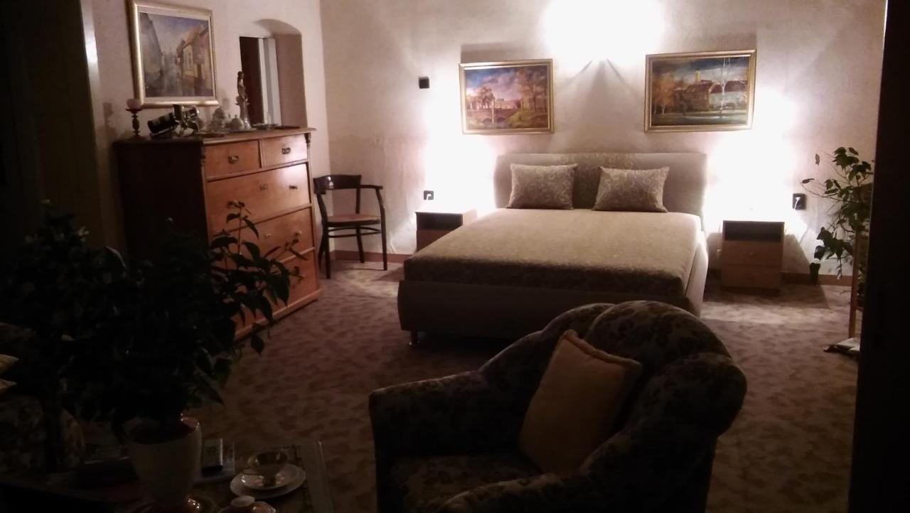 Fonagy Es Walter Vendeg- Es Borhaz Bed & Breakfast Vac Exterior photo